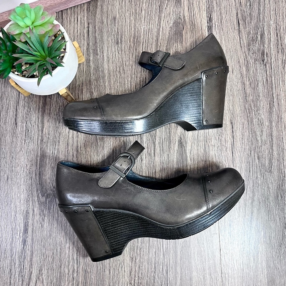 *Dansko | Fanny Wedge Brown Leather Studs High Heels in Slate Size 40/10